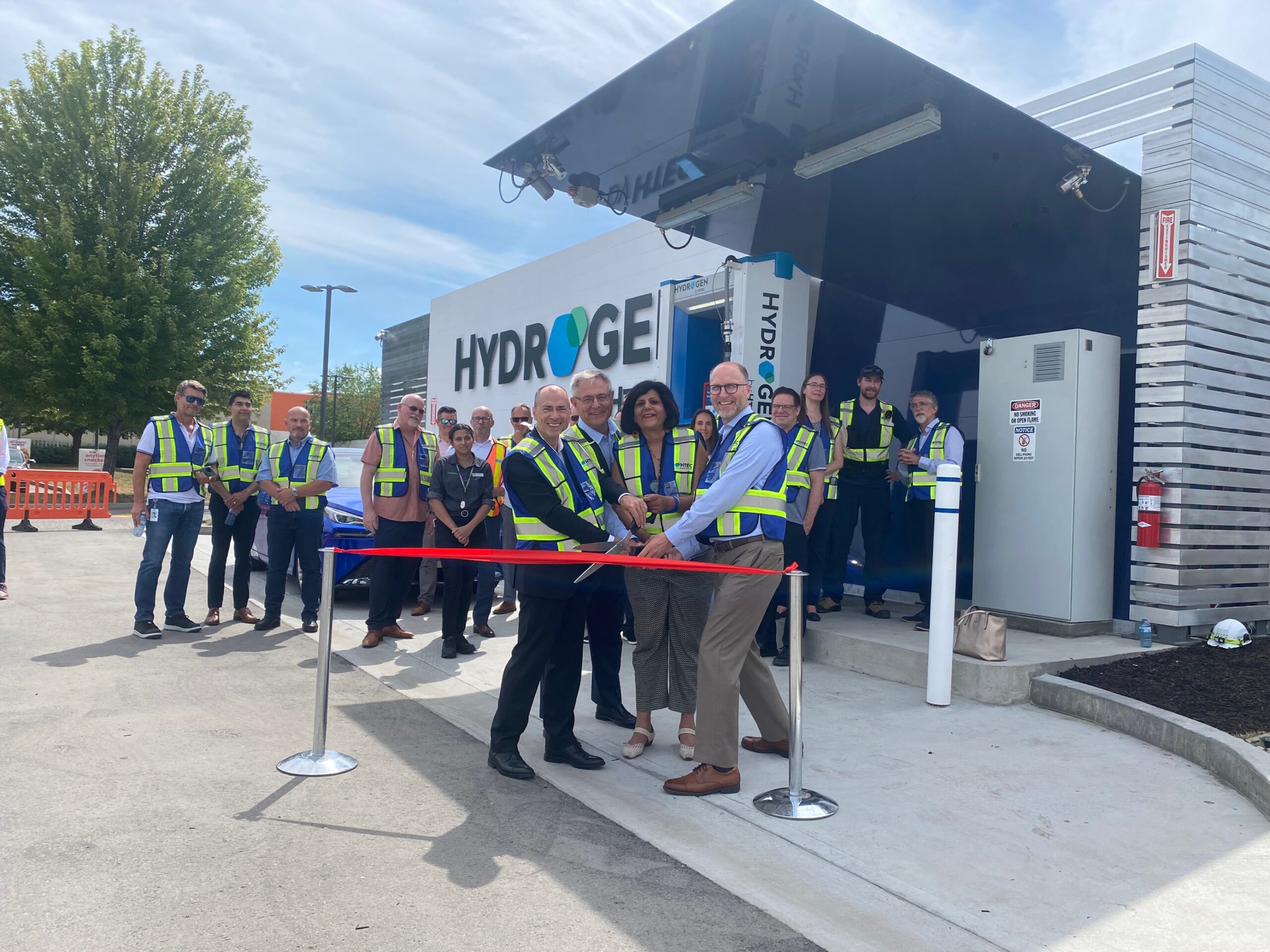 HTEC Opens A Hydrogen Refueling Station In Kelowna HTEC